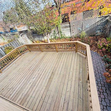 Room With Private Patio Next To Toronto Airport Μισισάουγκα Εξωτερικό φωτογραφία